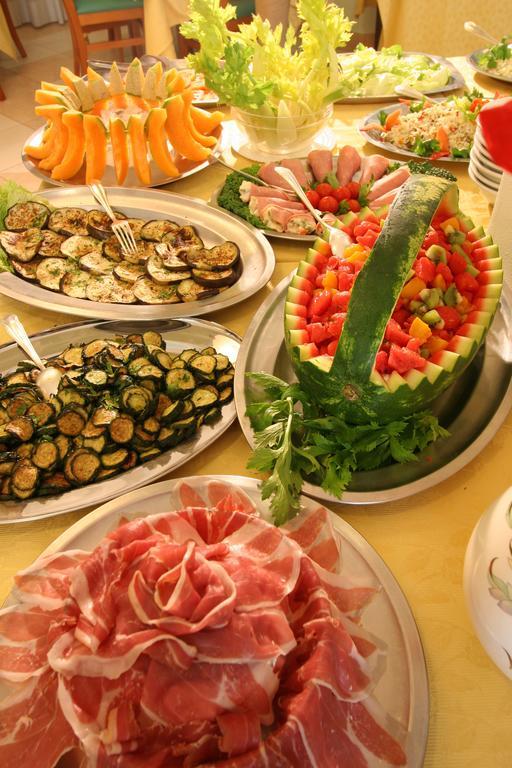 Hotel Villa Luca Chianciano Terme Zewnętrze zdjęcie