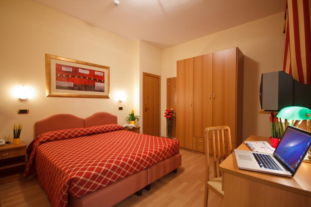 Hotel Villa Luca Chianciano Terme Zewnętrze zdjęcie