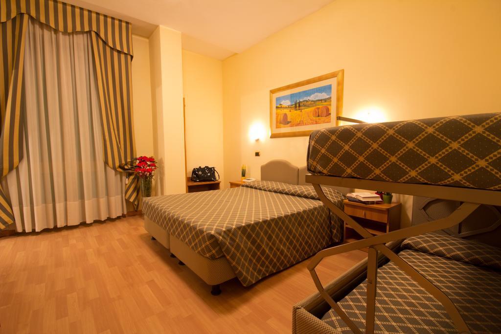 Hotel Villa Luca Chianciano Terme Zewnętrze zdjęcie