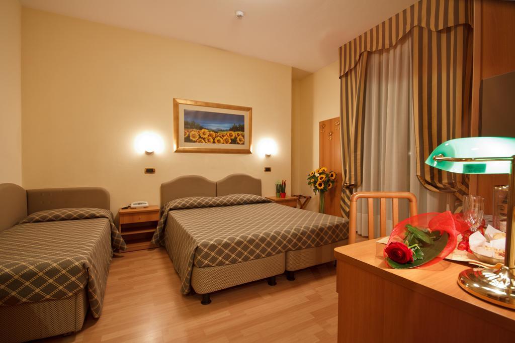 Hotel Villa Luca Chianciano Terme Zewnętrze zdjęcie